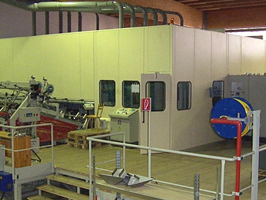 Enclosure of a groove milling machine